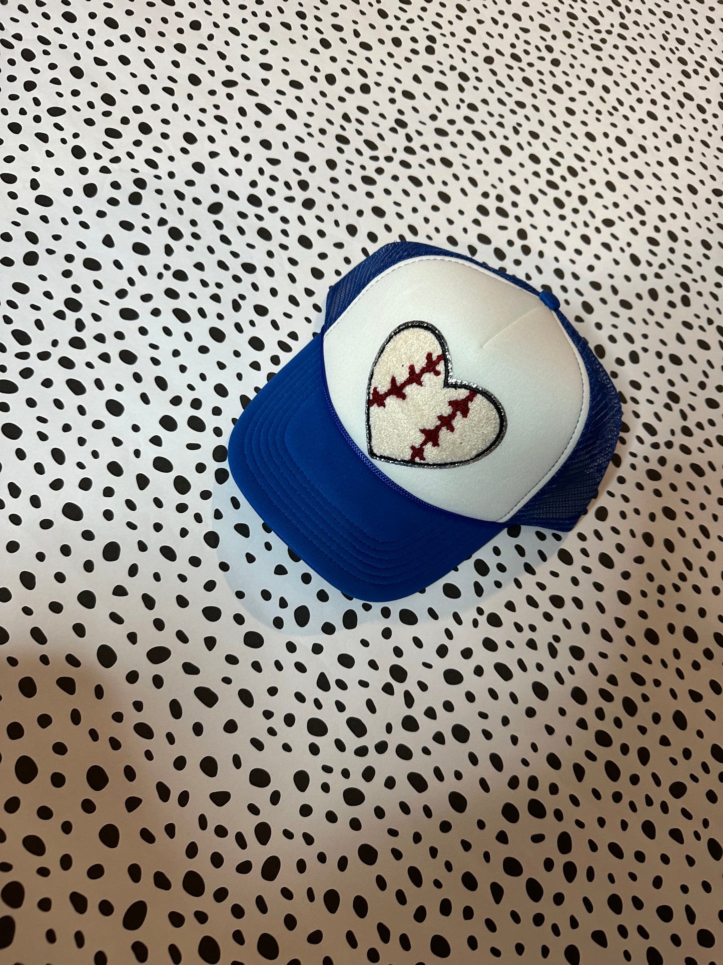 Baseball heart trucker hat