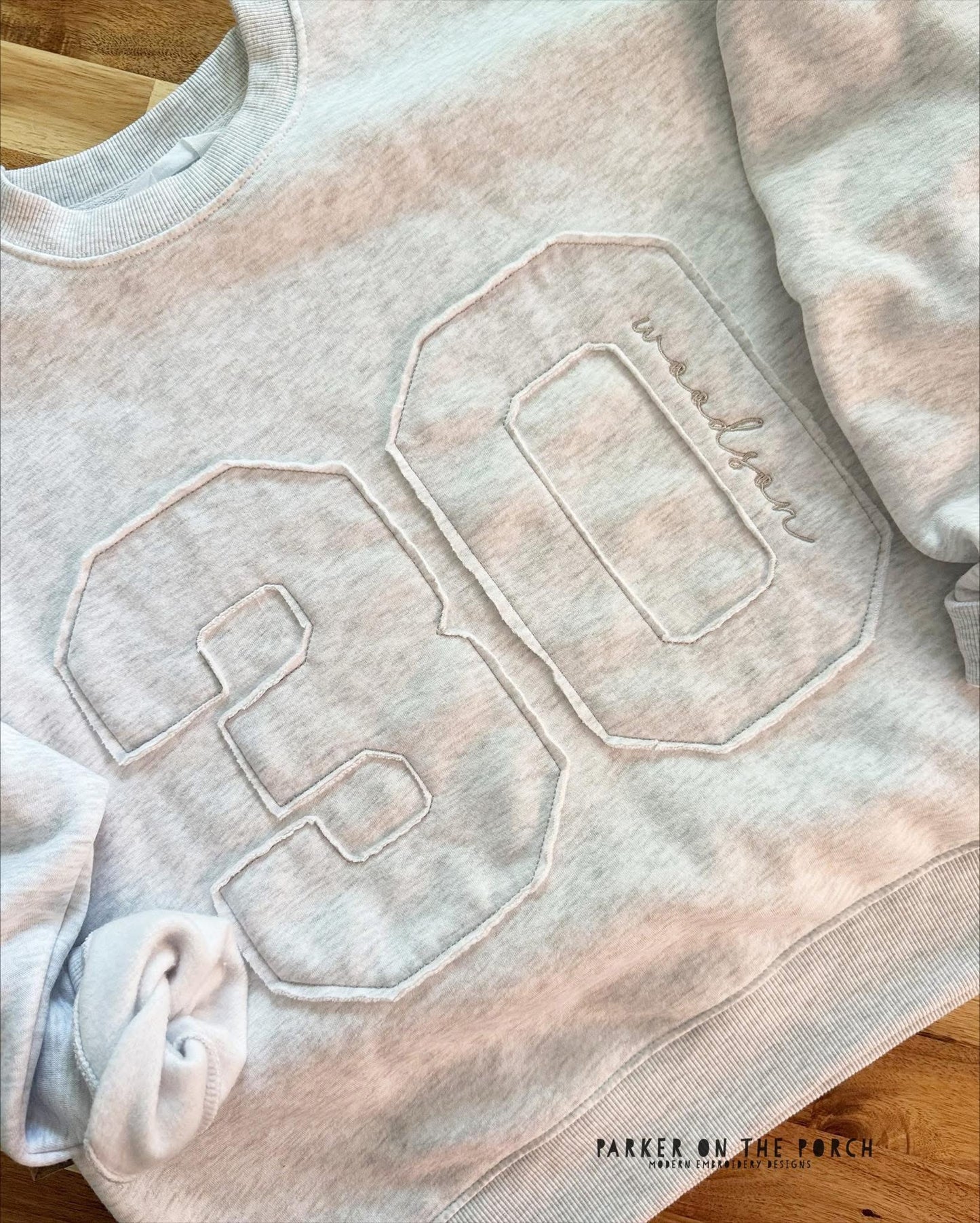 Shaggy sweatshirt applique -embroidered