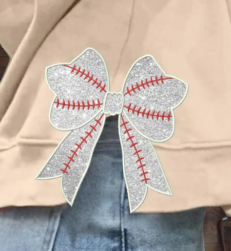 Embroidered full front Wildcards W logo with side bows